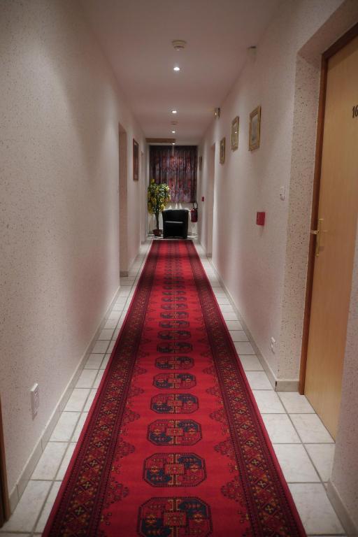 Hotel Sud Alsace Ранспаш-ле-Ба Экстерьер фото